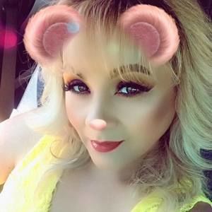 Meet your Posher, Erika